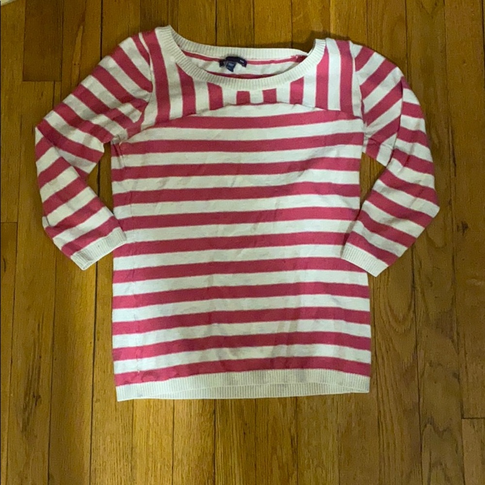 Gap pink and white striped sweater
